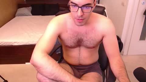 Snapshot of clarkslade chatting on October 15, 10:49 am ClarkSlade online show from October 15, 10:49 am