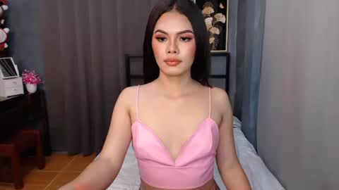 maika online show from February 3, 1:40 pm