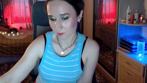 classyinna online show from December 17, 8:54 am