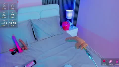 clauwdeen  wolf online show from April 3, 8:27 pm