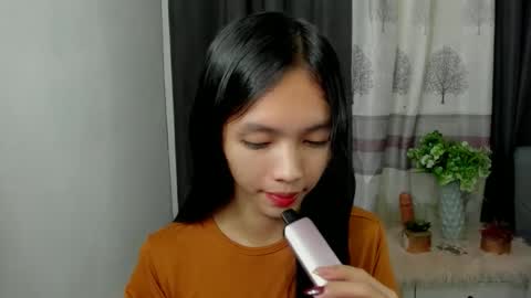 Snapshot of claxy_kimslut chatting on October 15, 12:39 pm KIM online show from October 15, 12:39 pm