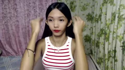 KIM online show from August 9, 1:49 pm
