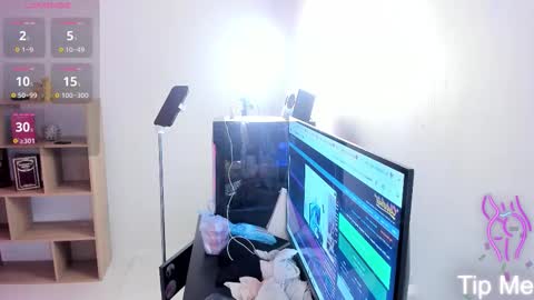 Cleo Adams online show from September 20, 4:48 am