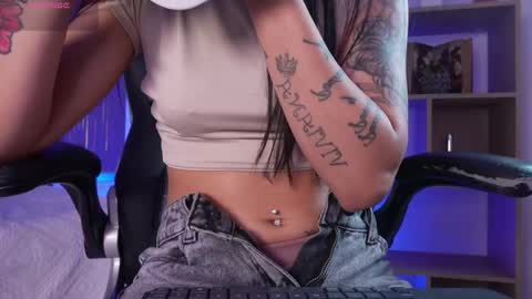 Cleo Adams online show from April 19, 5:19 am