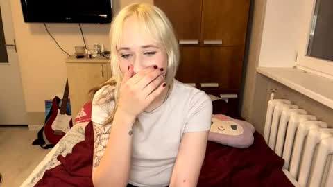 Jenny online show from October 19, 6:12 pm