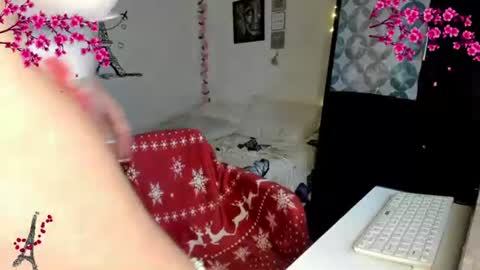 cleo_christmas online show from July 16, 12:47 am