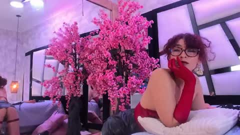       online show from May 5, 6:30 am