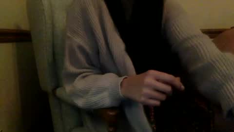 Cleverlittleminx online show from January 7, 11:24 pm