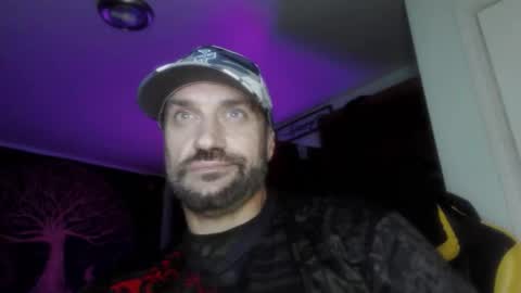 chad online show from November 25, 5:06 am