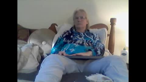 clitboy658752 online show from February 24, 8:01 pm