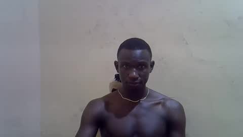 clive_damian online show from April 12, 7:45 am