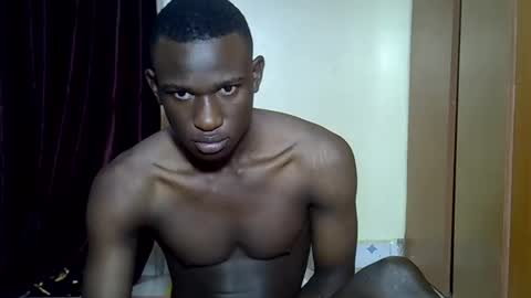 clive_damian online show from June 4, 2:34 pm