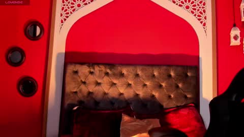 Cloe  online show from February 24, 5:43 am