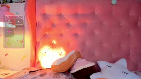 Cloe  online show from February 12, 12:48 am