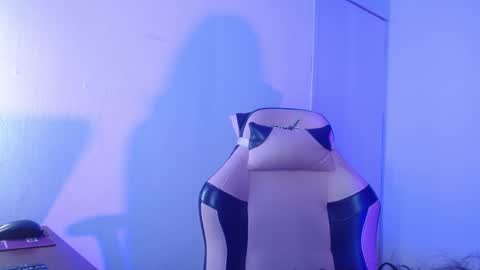 sara online show from February 18, 11:43 am