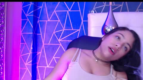 Clohe the wonder online show from March 1, 3:16 pm