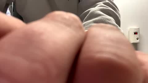 clovershit1 online show from October 27, 4:51 pm