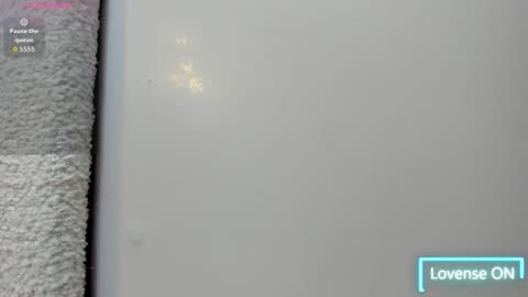 Snapshot of cloy_baby chatting on October 24, 10:16 am Eilyn online show from October 24, 10:16 am