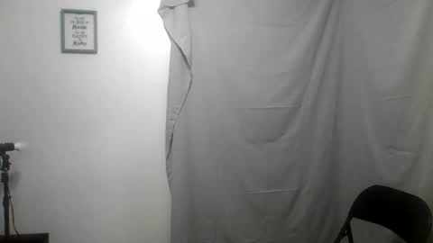 Maxxdieselx69 online show from March 3, 9:33 pm