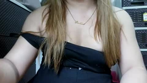  Samantha  online show from March 8, 1:37 pm