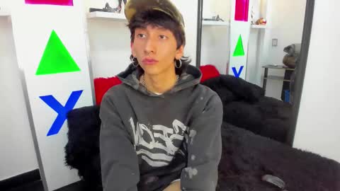 Lisandro T. online show from December 17, 4:08 am