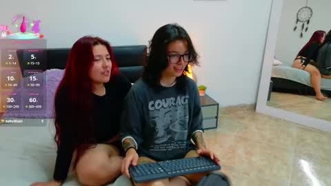 Phia And Luna online show from September 10, 5:41 am
