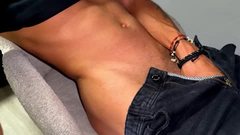 coitzzz online show from November 2, 12:32 am