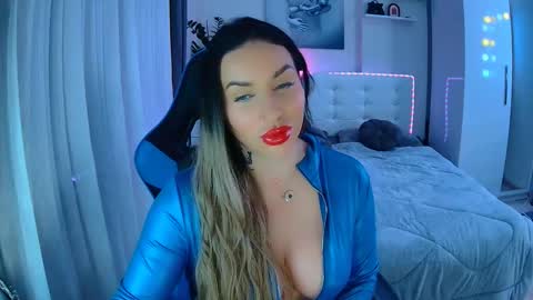 Ur goddess Nikki online show from February 1, 11:07 am