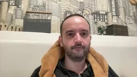 colambus83 online show from March 21, 4:22 pm