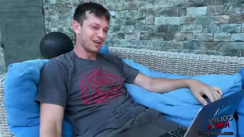 Snapshot of colbyknox chatting on September 10, 12:00 am colbyknox online show from September 10, 12:00 am