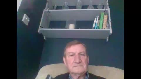 colinbeech online show from December 9, 12:30 pm