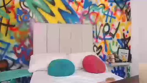 valentina online show from March 14, 2:21 pm