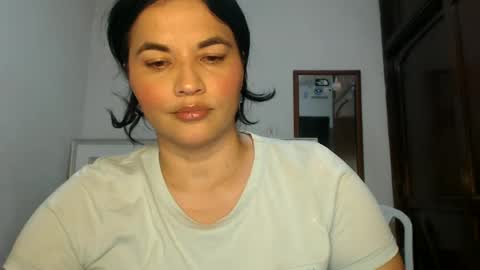 viviana online show from June 15, 6:33 pm