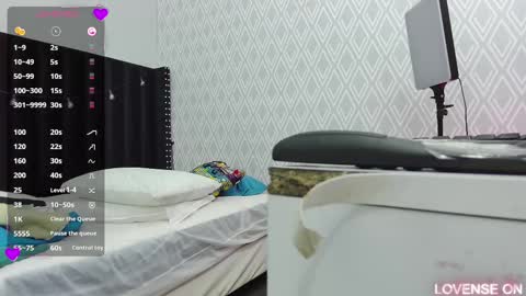  GRETCHEN  online show from March 8, 12:30 pm