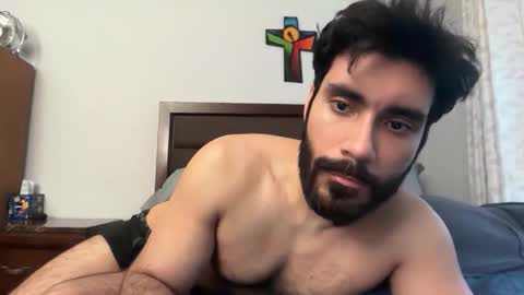 colombianstud94 online show from April 14, 12:08 pm