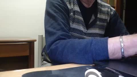 comemivuoi2 online show from April 16, 2:11 am