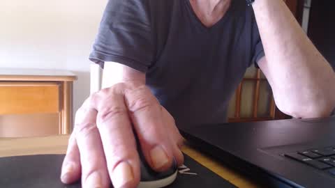 comemivuoi2 online show from April 18, 6:04 am