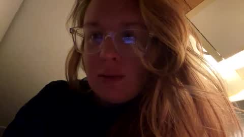 francheska online show from May 8, 5:24 am