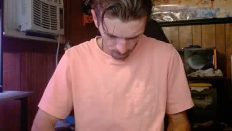 Nelson or ComicKing and sometime Peachy143 online show from April 18, 12:56 am