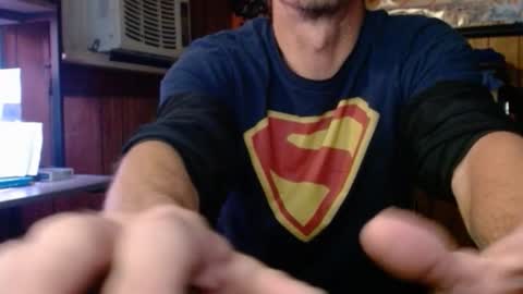 Nelson or ComicKing and sometime Peachy143 online show from December 17, 2:07 am