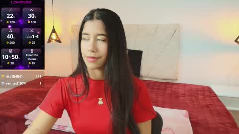 C O N N I E online show from February 6, 8:11 pm