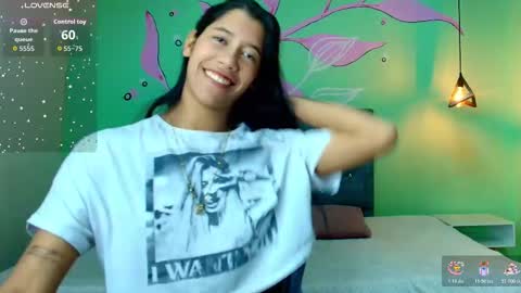 C O N N I E online show from October 21, 8:12 pm