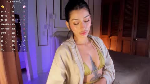 connie    online show from November 19, 10:03 am