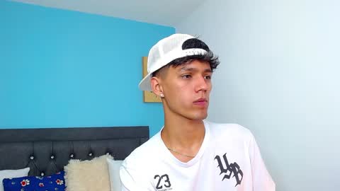 Connor online show from January 27, 9:00 pm