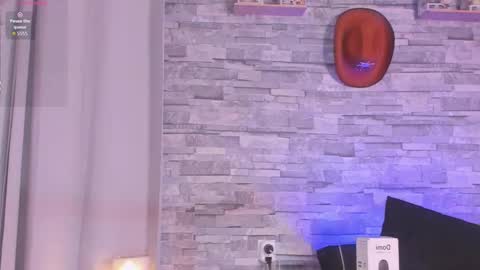 Connor Smith online show from November 16, 1:07 am