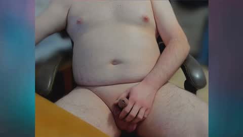 Snapshot of consuela0112 chatting on March 9, 10:30 pm consuela0112 online show from March 9, 10:30 pm