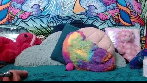 Snapshot of cookies_n_milf chatting on February 26, 1:03 am Feral Shy....... BECOME A FAN CLUB MEMBER BECAUSE YOU LOVE ME RECEIVE FREE PMS ALL MY LOVETHANK YOU FOR YOUR SUPPORT online show from February 26, 1:03 am
