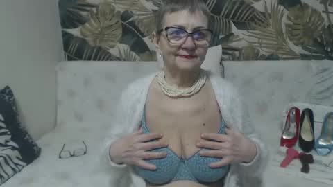 corssika online show from May 2, 6:36 pm