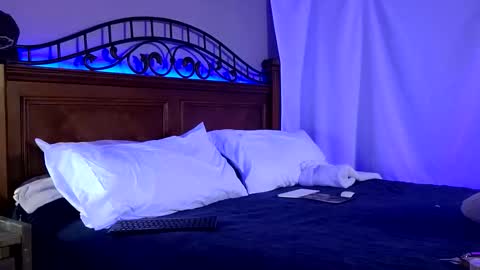 cosdaddy online show from November 10, 2:03 am