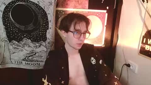 Snapshot of cosmonudes chatting on September 19, 6:00 pm Barry online show from September 19, 6:00 pm